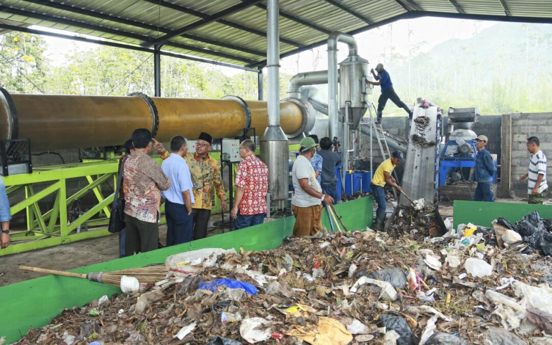 Pengolahan dan Daur Ulang Sampah Kertas: Upaya Mengurangi Penebangan Pohon