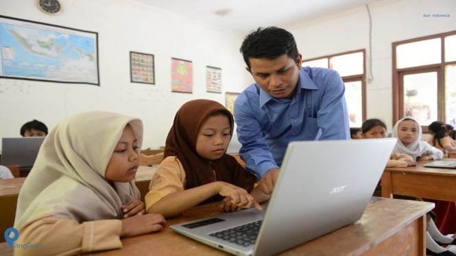Meningkatkan Kualitas Pelaporan dan Analisis Data dengan Digitalisasi Administrasi Pendidikan