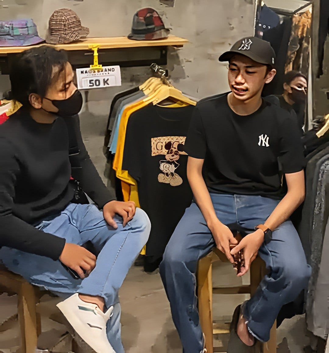 Mengapa UMKM Perlu Mengadopsi Teknologi Digital: Keuntungan Kompetitif di Era Digital