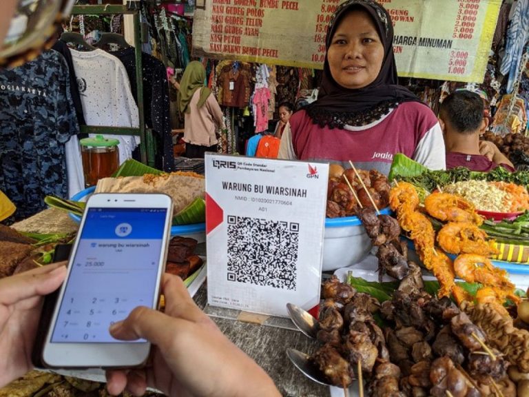 Mengoptimalkan Pemantauan Keuangan: Pentingnya Keuangan Digital bagi UMKM